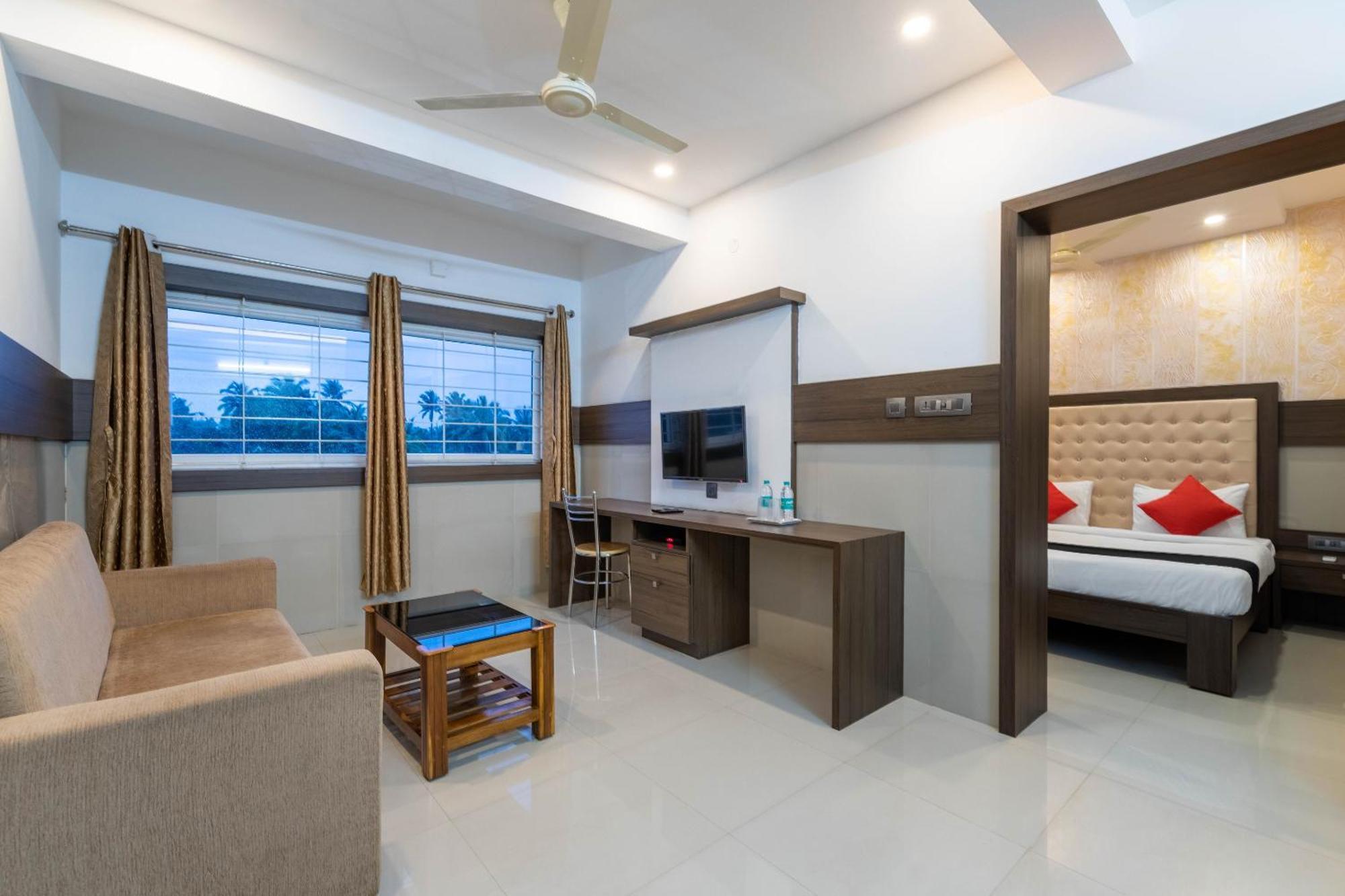 Super Collection O Nirvikalpa Hotel Ullāl Екстериор снимка