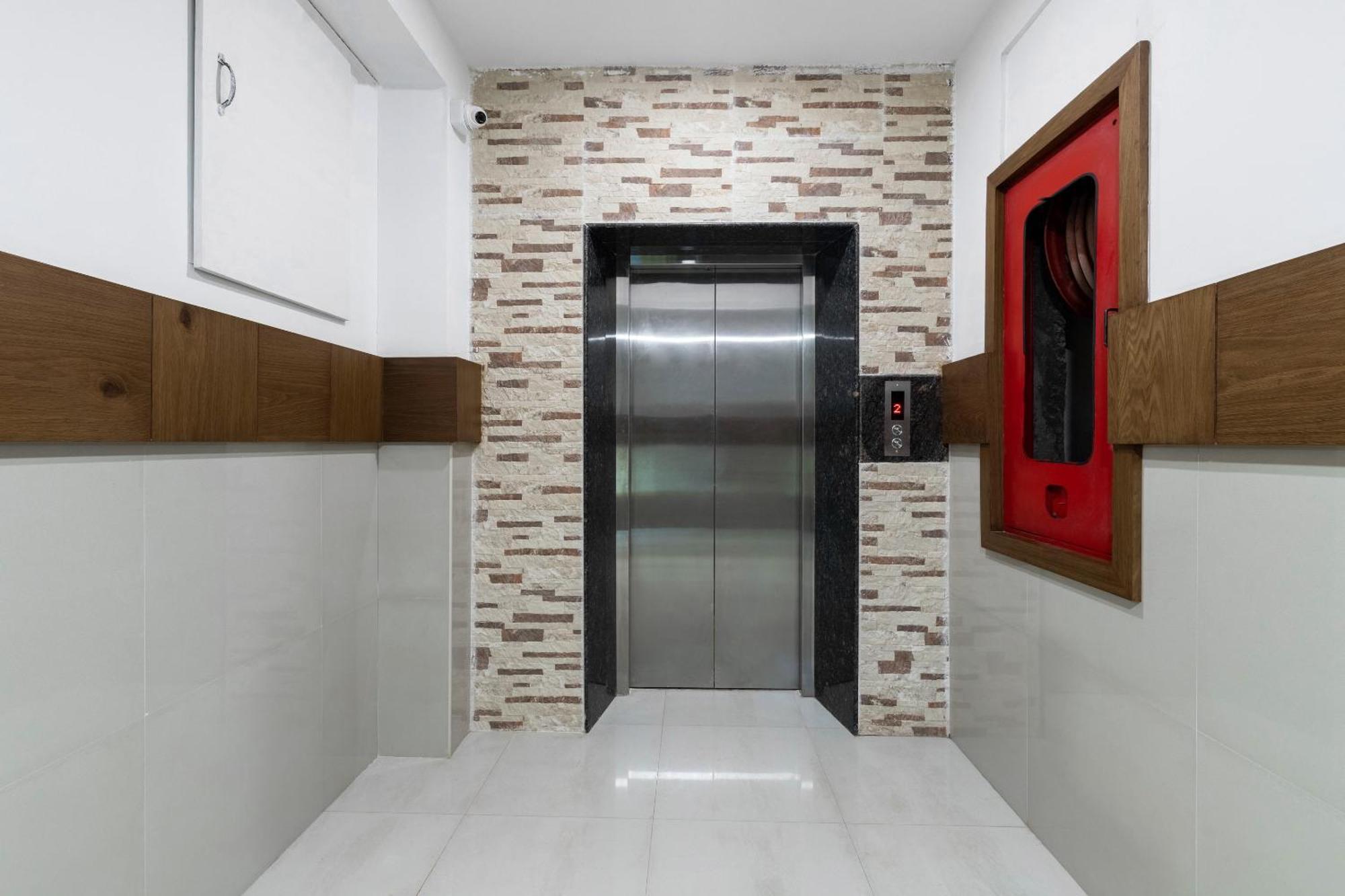 Super Collection O Nirvikalpa Hotel Ullāl Екстериор снимка